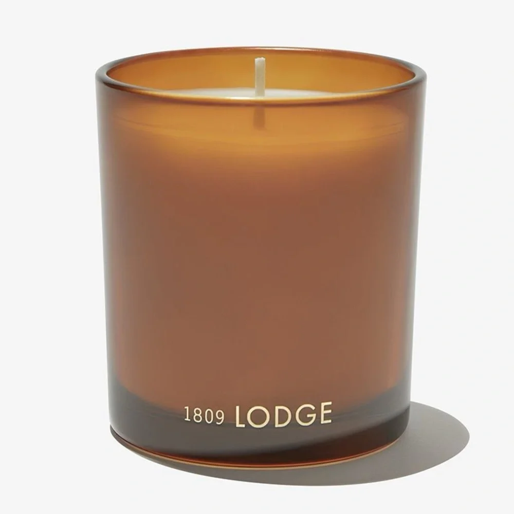 Free People 1809 Collection 8 oz Cozy Winter Candle in Lodge Scent